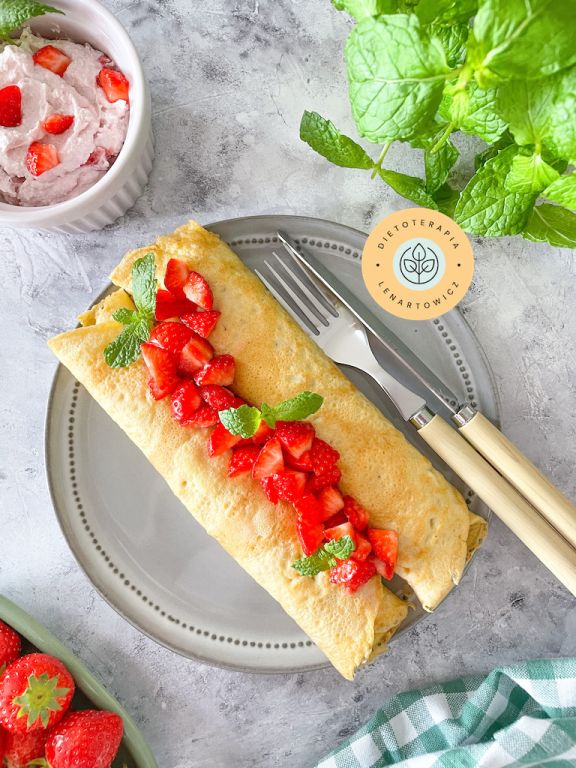 Zdrowe odżywcze śniadanie dla osób na redukcji i chcących zdrowo się odżywiać. Gotowa dieta LOW CARB.