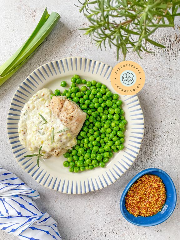 Obiad z rybą jako pomysł na zdrowy posiłek bogaty w kwasy Omega-3.