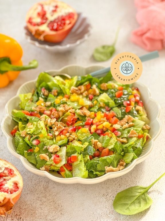 Bogaty w polifenole i witaminy posiÅek o niskim indeksie glikemicznym. PomysÅ od dietetyka klinicznego MaÅgorzaty Lenartowicz.