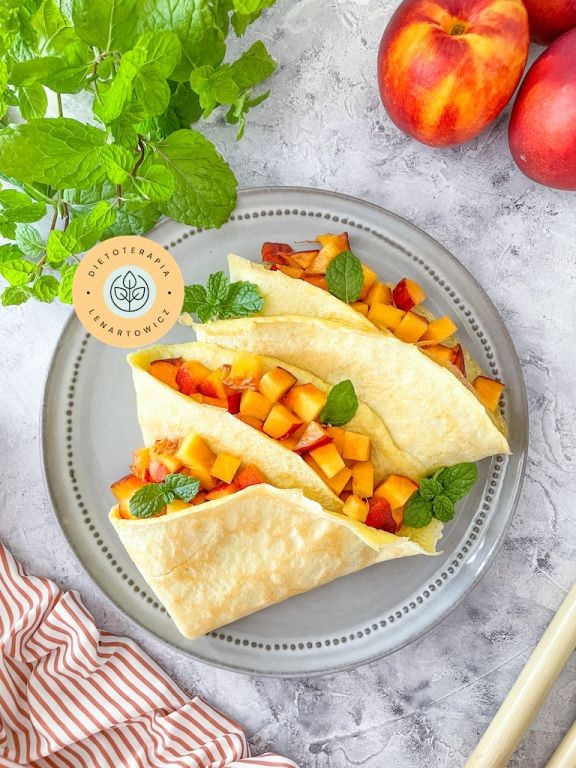 Przepis dla dzieci na zdrowe naleÅniki o niskim indeksie glikemicznym z gotowej diety, dietetyk MaÅgorzata Lenartowicz.