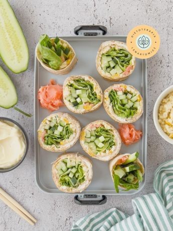 Wege przekÄska na kolacjÄ lub imprezÄ, obÅÄdnie pyszne rollsy z tortilli z zielonym nadzieniem.