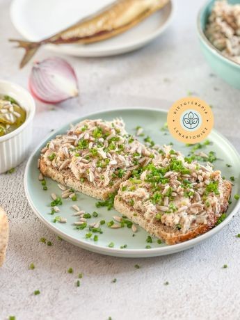 Przepis na pastÄ z makreli z gotowej diety LOW CARB. Åniadanie peÅne kwasÃ³w omega i zdrowych tÅuszczy.