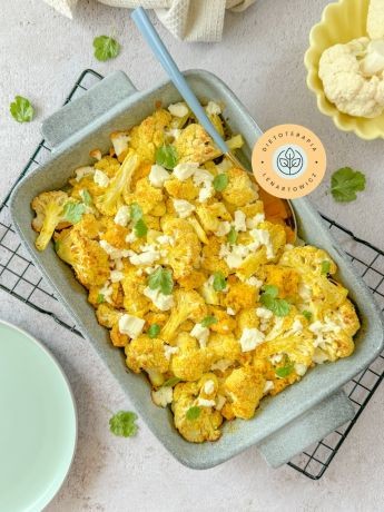 Kolacja na ciepÅo zapiekana w piekarniku, warzywno-serowa propozycja od dietetyka klinicznego. Danie LOW CARB.