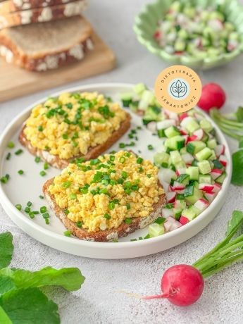 Szybkie i zdrowe śniadanie, pełne niezbędnych aminokwasów.