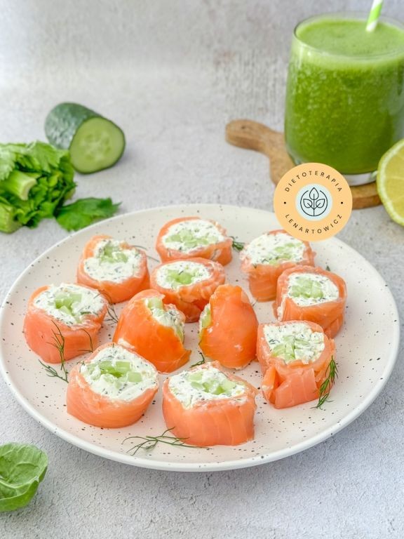 Szybkie wysokobiaÅkowe Åniadanie z Åososiem, przepis z diety LOW CARB kuchnia hiszpaÅska i meksykaÅska.